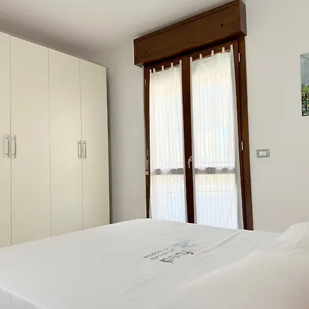Rp05 - Cesenatico, Trilocale Con Balcone E Garage Vicino Al Mare *
