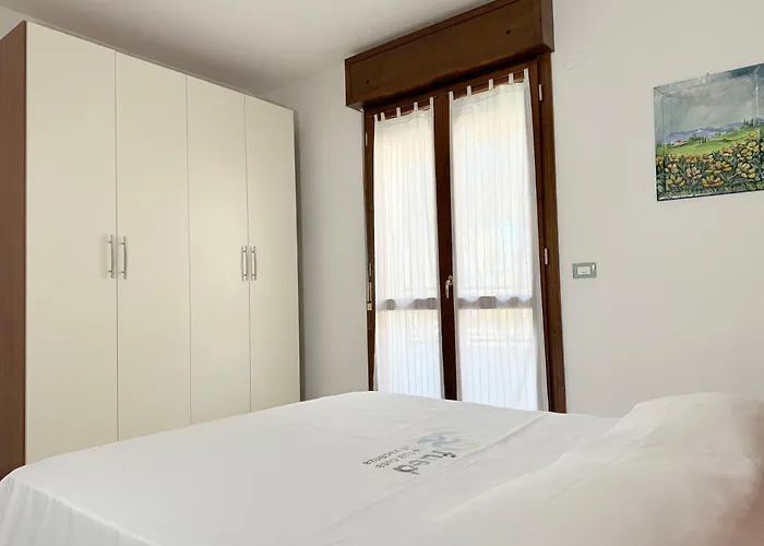 Rp05 - Cesenatico, Trilocale Con Balcone E Garage Vicino Al Mare *